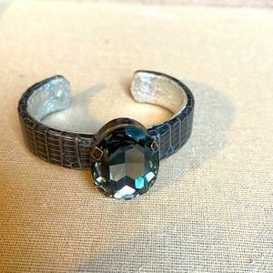 Ted Rossi cuff bracelet (M20) 1116